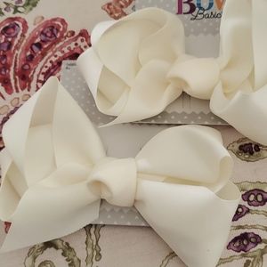 Hair bows